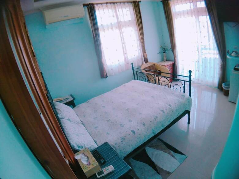 Riverside B&B