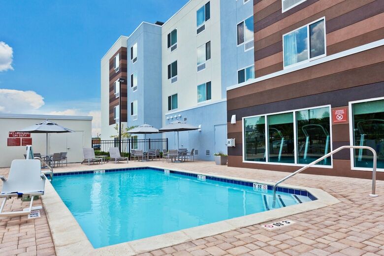 Hotel Towneplace Suites By Marriott Montgomery Eastchase