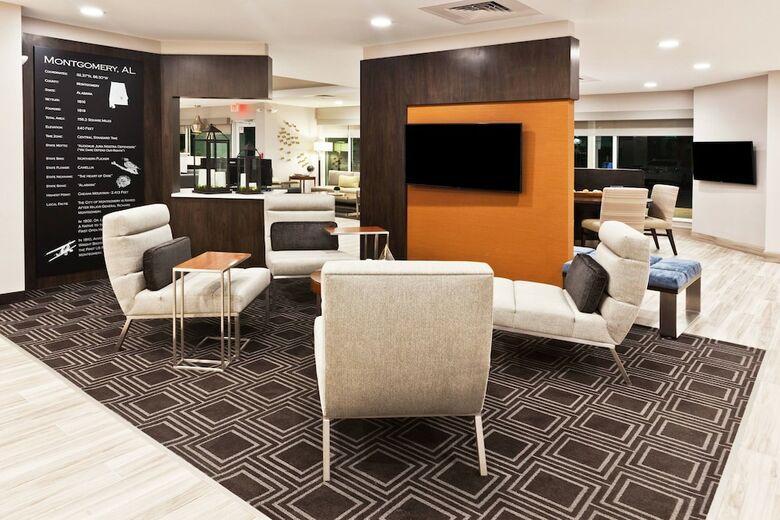 Hotel Towneplace Suites By Marriott Montgomery Eastchase
