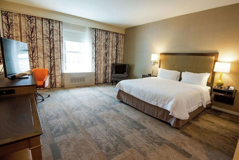 Hotel Hampton Inn And Suites Manchester