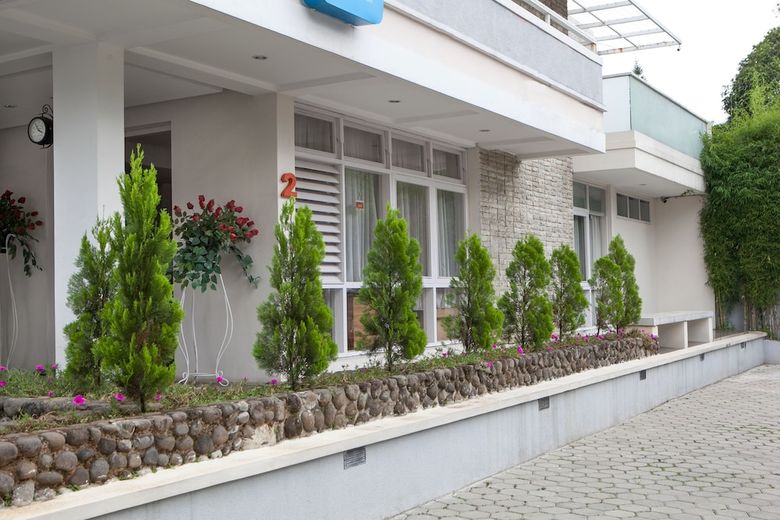 Hotel Reddoorz Near Padjajaran University 2
