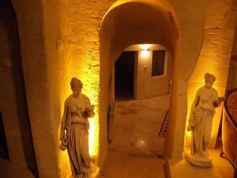 Demisos Caves The Hotel