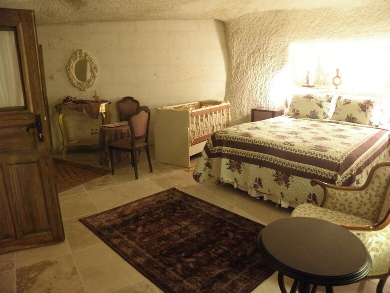 Demisos Caves The Hotel
