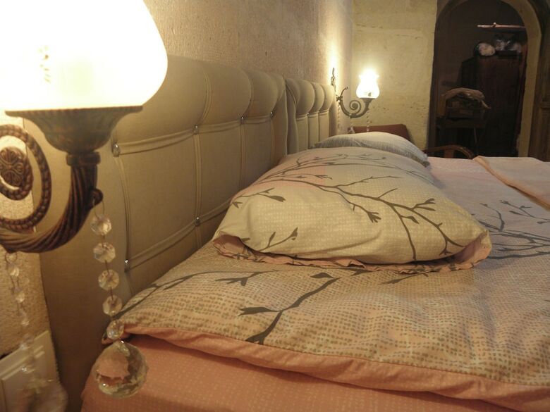 Demisos Caves The Hotel