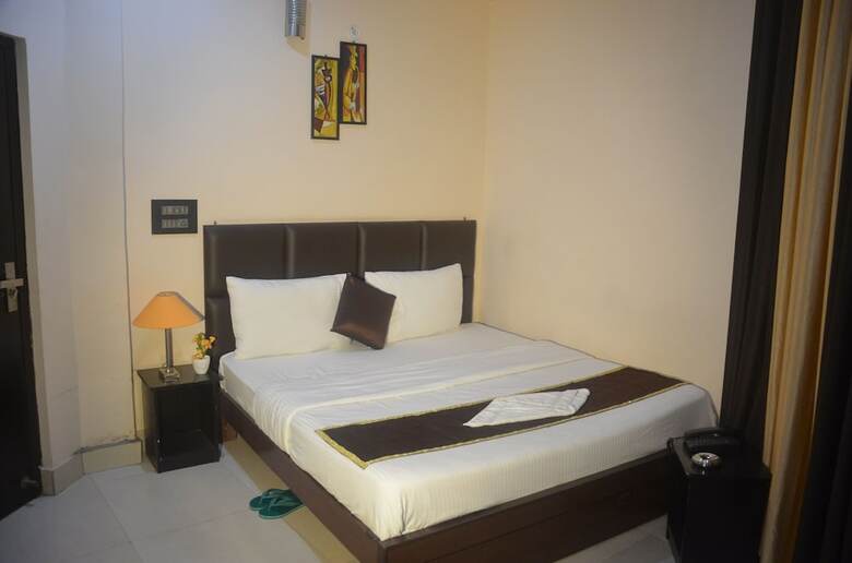 Hotel Corbett Hill Resorts  By Opensky, Lansdowne