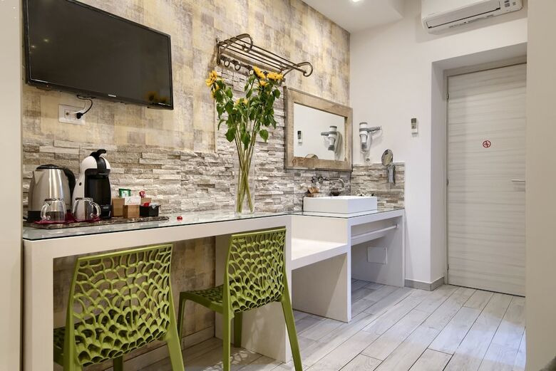 Hotel Vatican Nausicaa