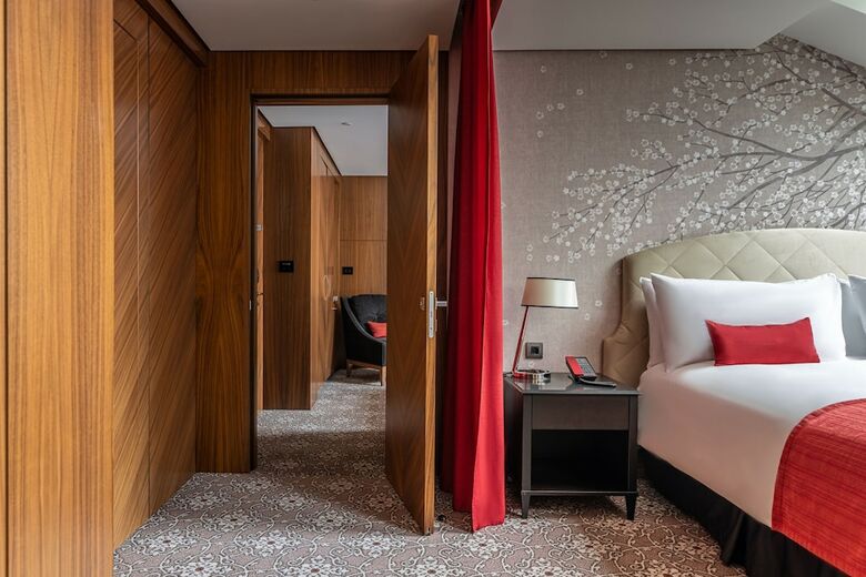 Lotte Hotel St.petersburg