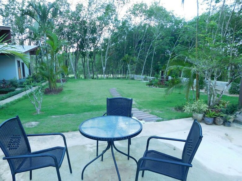 Hotel Phuket Sirinapha Resort