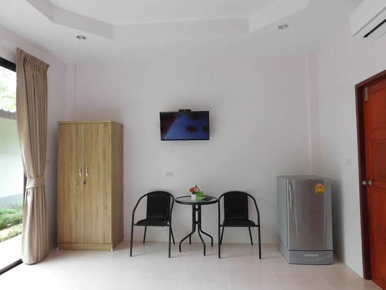 Hotel Phuket Sirinapha Resort
