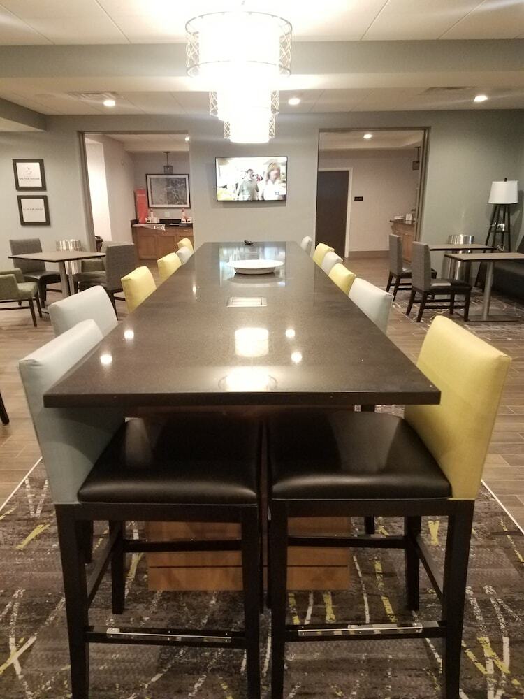 Hotel Hampton Inn Omaha Airport