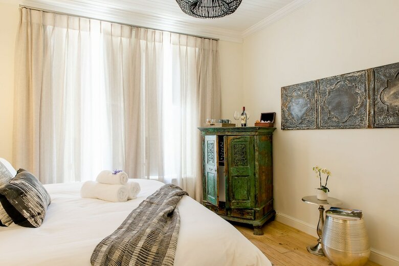 Bed & Breakfast Macaron Boutique Guest House