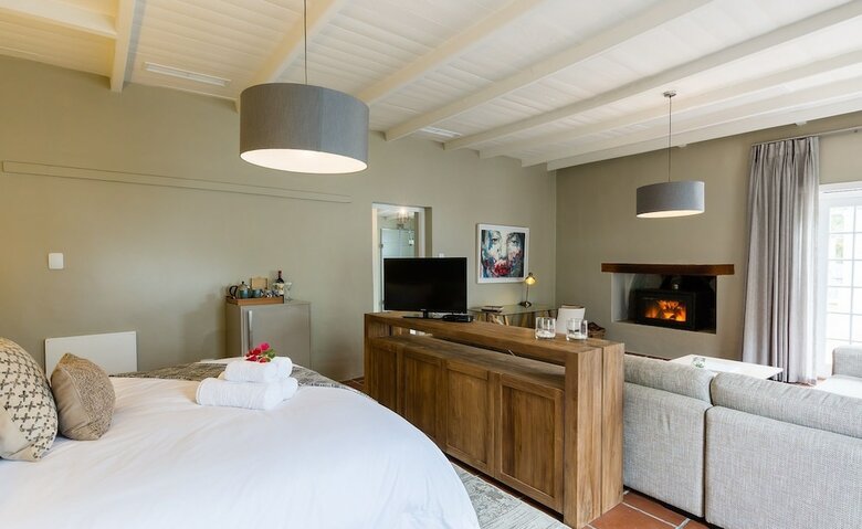 Bed & Breakfast Macaron Boutique Guest House