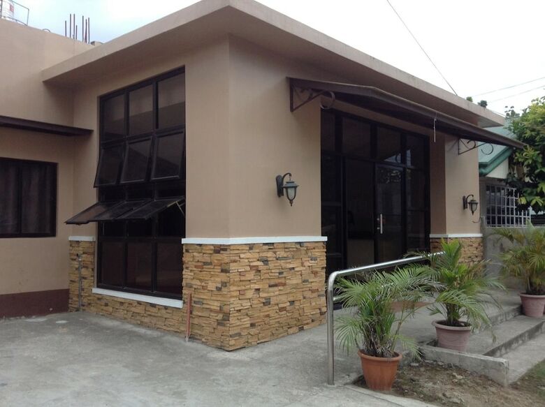 Aica Suites & Pension House