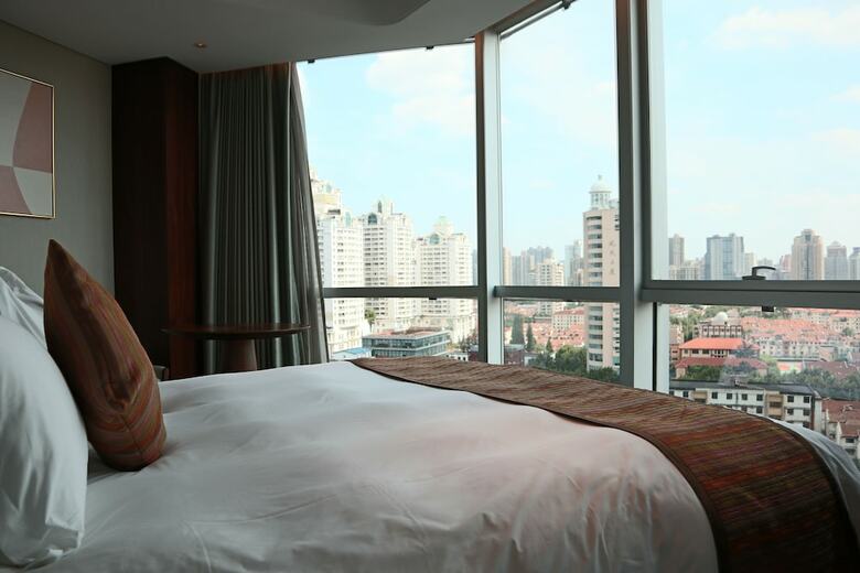 Howard Johnson Huaihai Hotel Shanghai