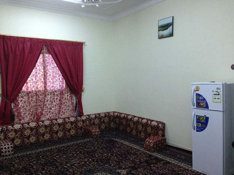 Al Eairy Furnished Apartments Tabuk 1