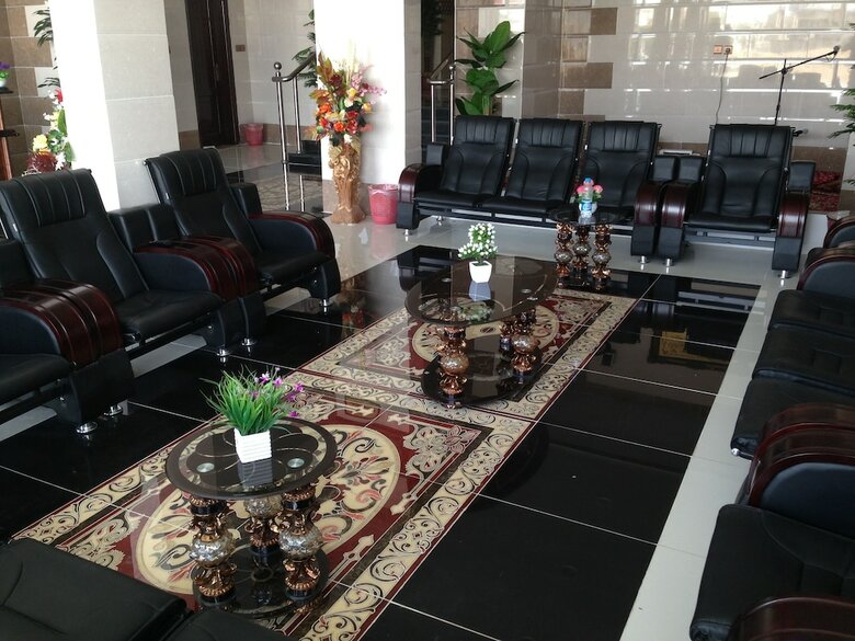 Al Eairy Furnished Apartments Tabuk 1