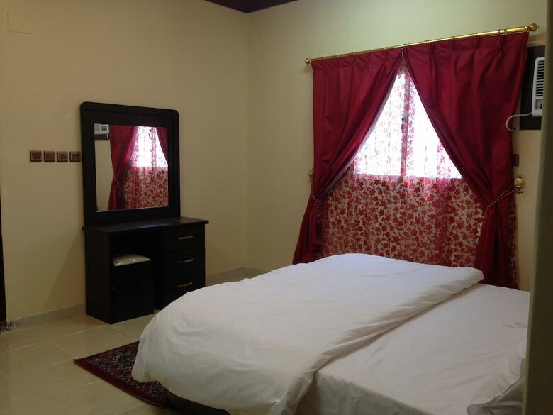 Aparthotel Al Eairy Furnished Apartments Tabuk 4