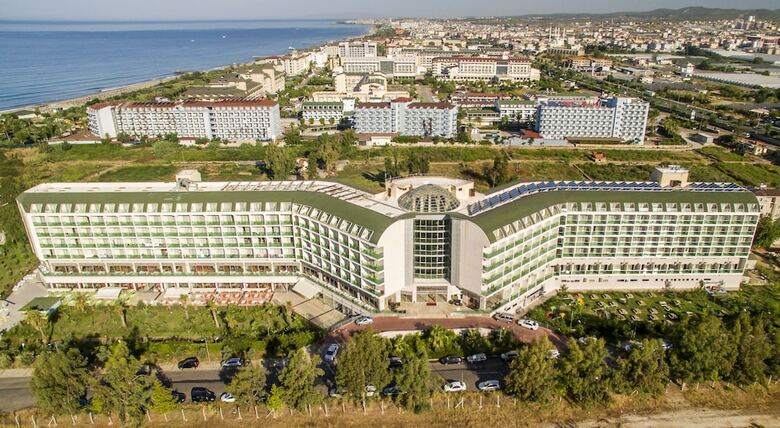 Hedef Beach Resort & Spa Hotel - All Inclusive
