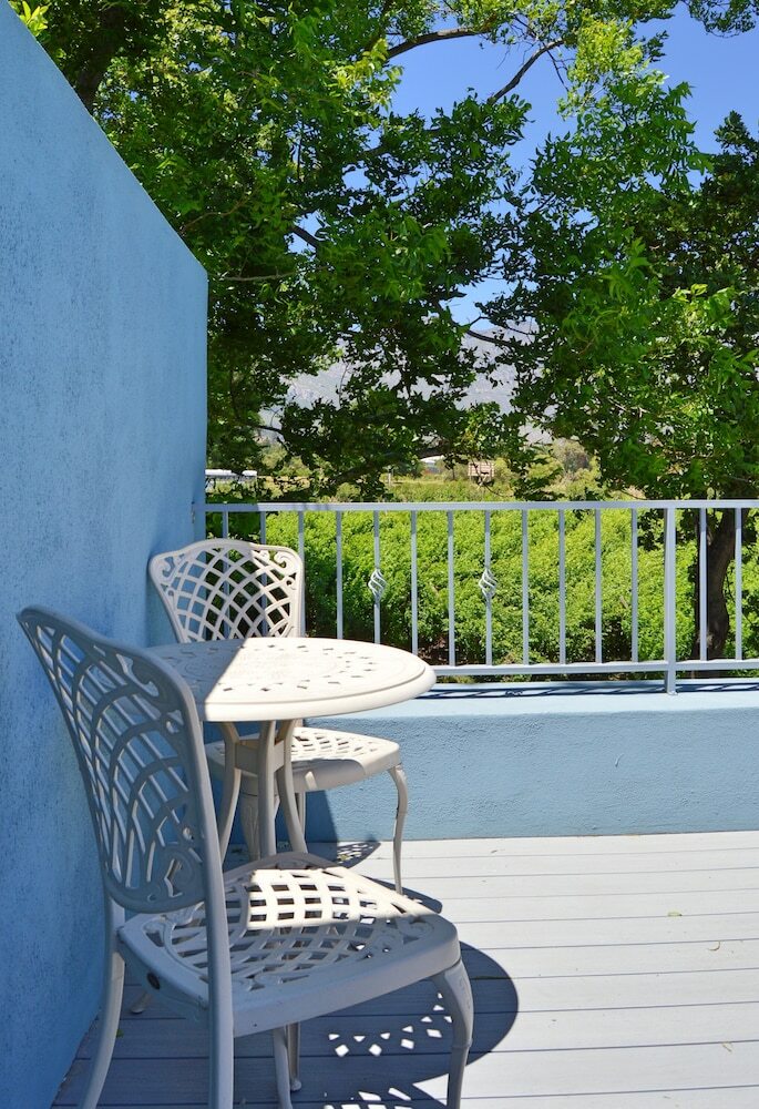 1aa Wilhelminia Apartments