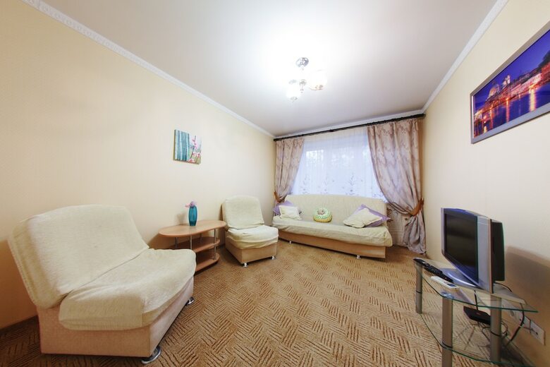 Innhome Apartments - Revolution Square
