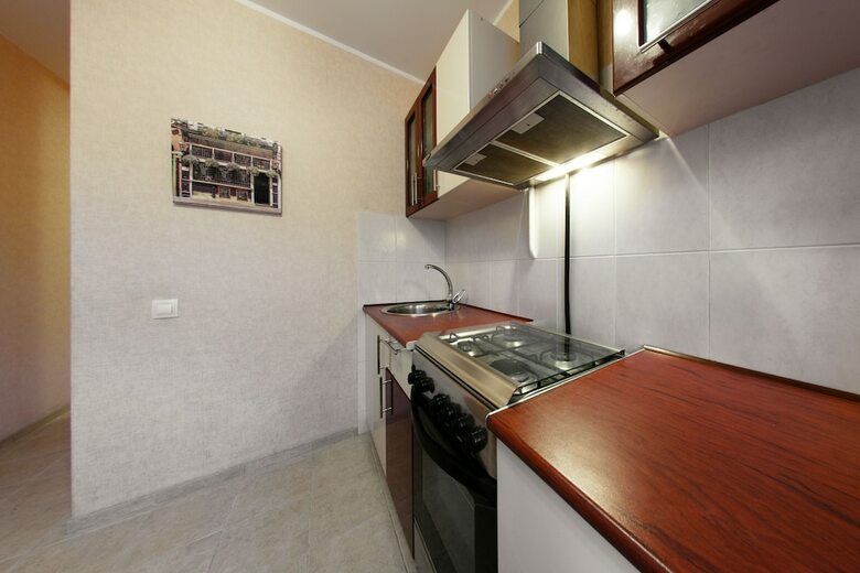 Innhome Apartments - Revolution Square