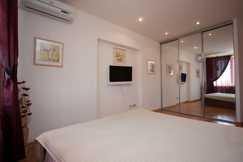 Innhome Apartments - Revolution Square