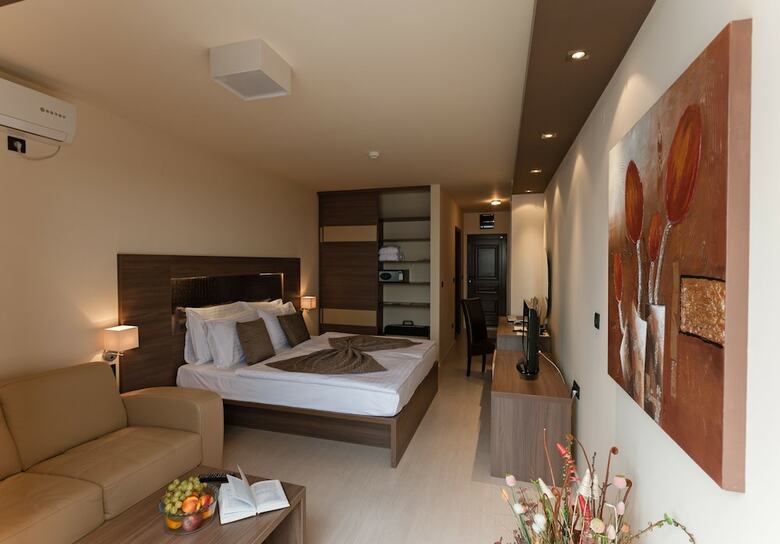 Hotel Wind Rose Resort