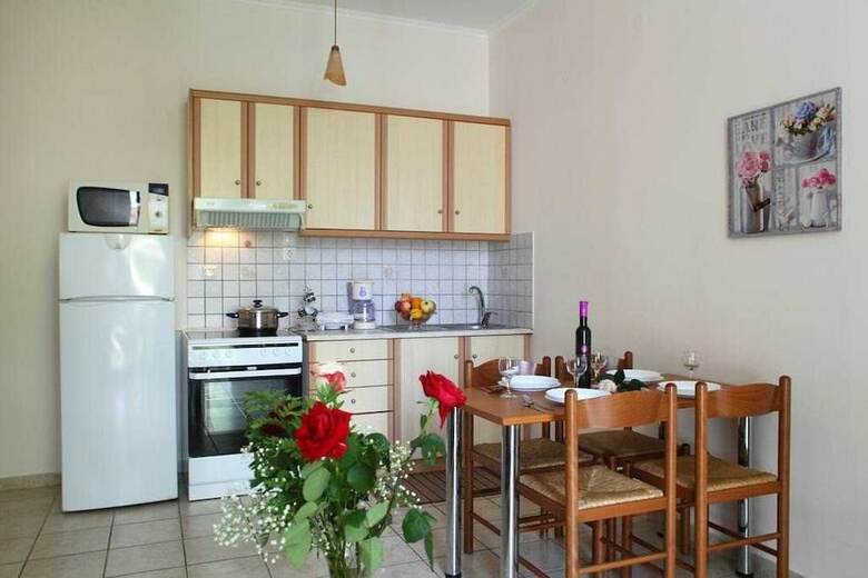 Hotel Apartments Avra