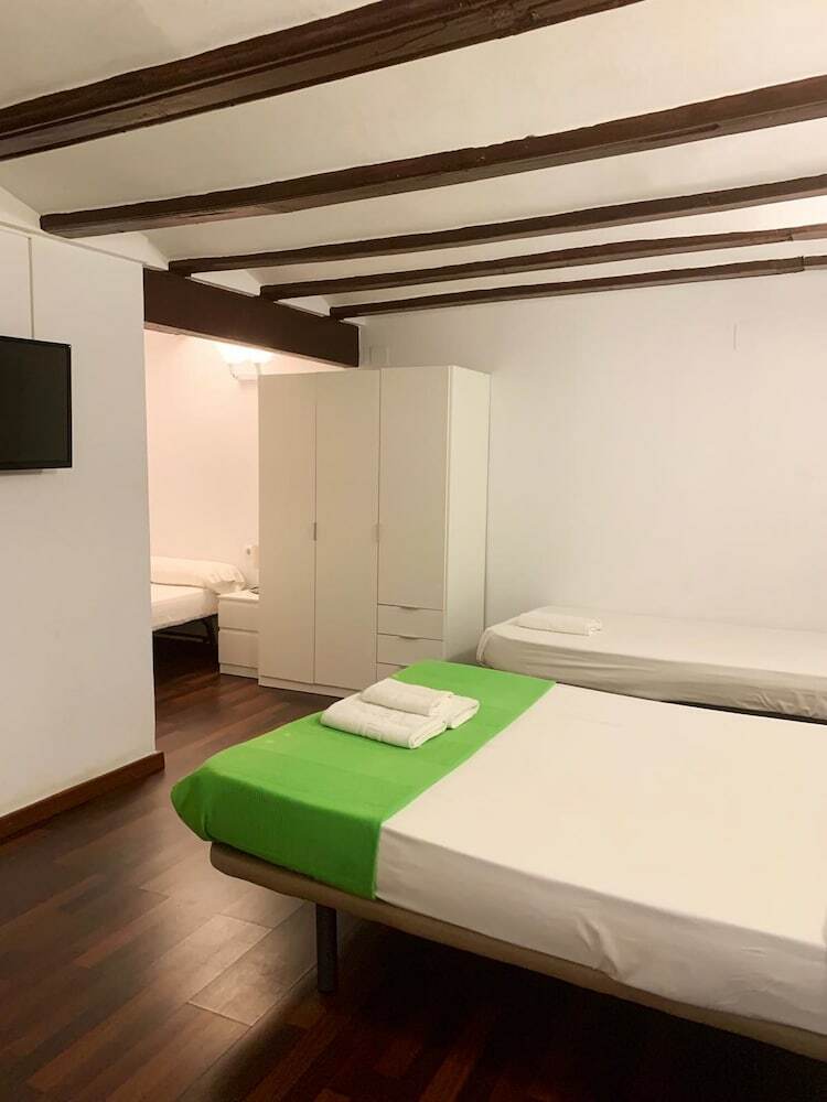 Apartamentos Up Town 25