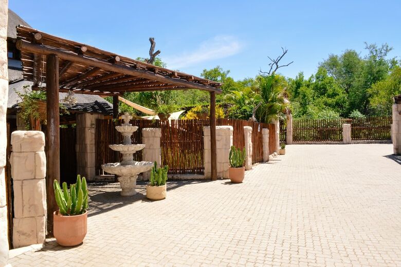 Hotel Beyond The Boma Boutique Guest