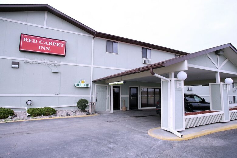 Hotel Super 8 By Wyndham Omaha Sw
