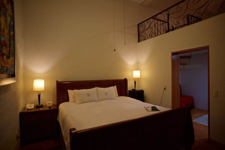Hacienda Del Lago Boutique Hotel