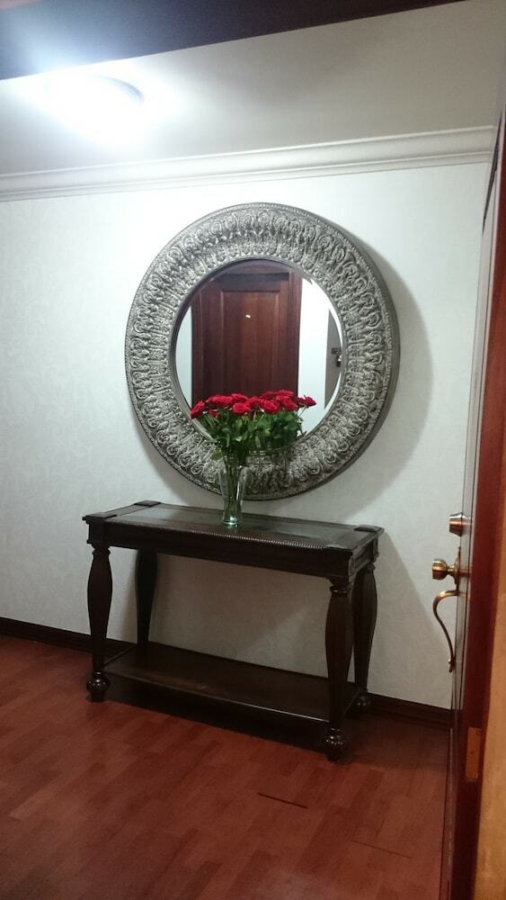 Jz Luxury Apartment La Carolina