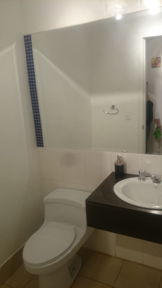 Jz Luxury Apartment La Carolina
