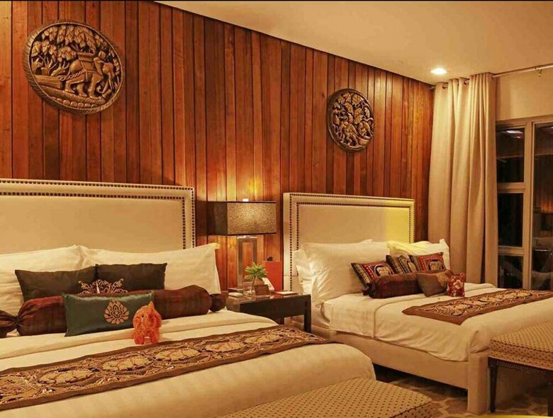 Bed & Breakfast The Oriental Luxury Suites Tagaytay