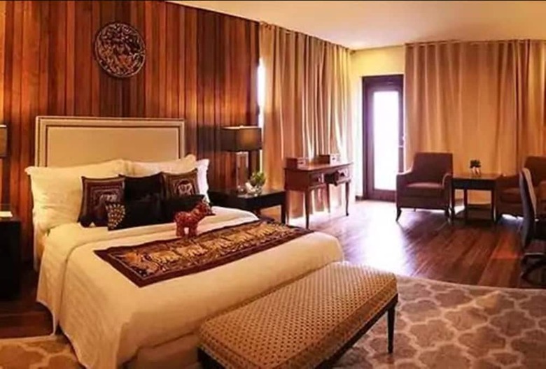 Bed & Breakfast The Oriental Luxury Suites Tagaytay