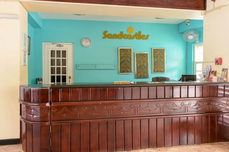 Aparthotel Sandcastles Deluxe Beach Resort
