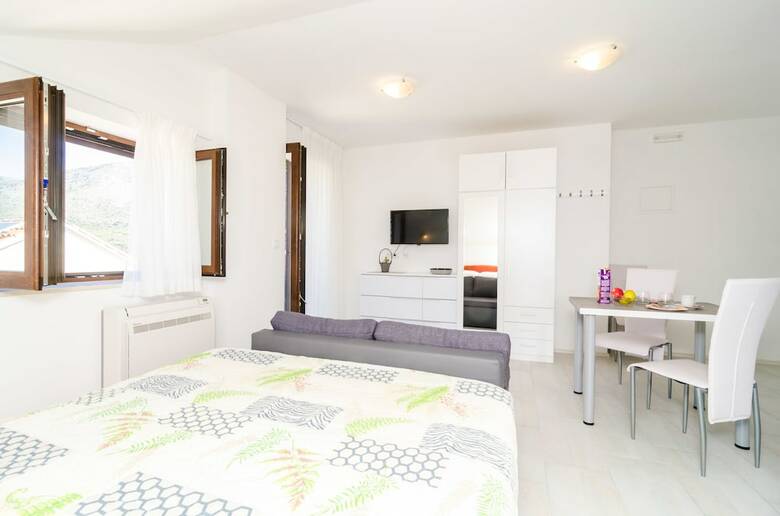 Hotel Cina Apartments