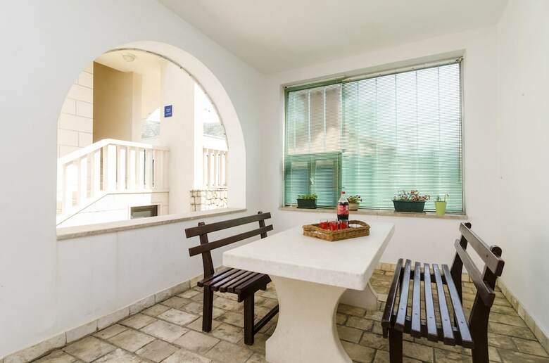 Hotel Cina Apartments