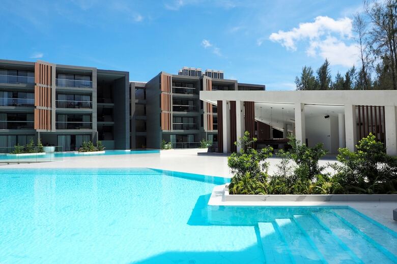 Hotel La Vela Khao Lak