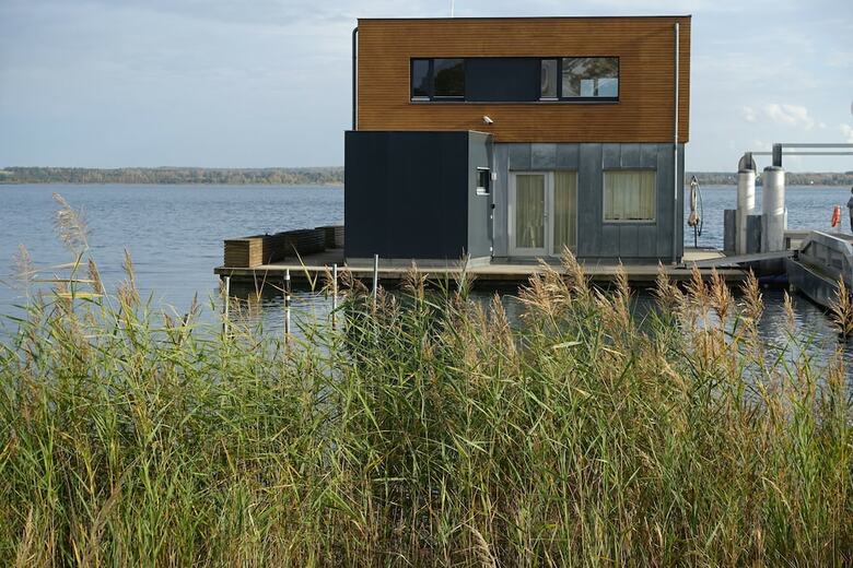Apartamentos Ferienh�user Spreewald M�we
