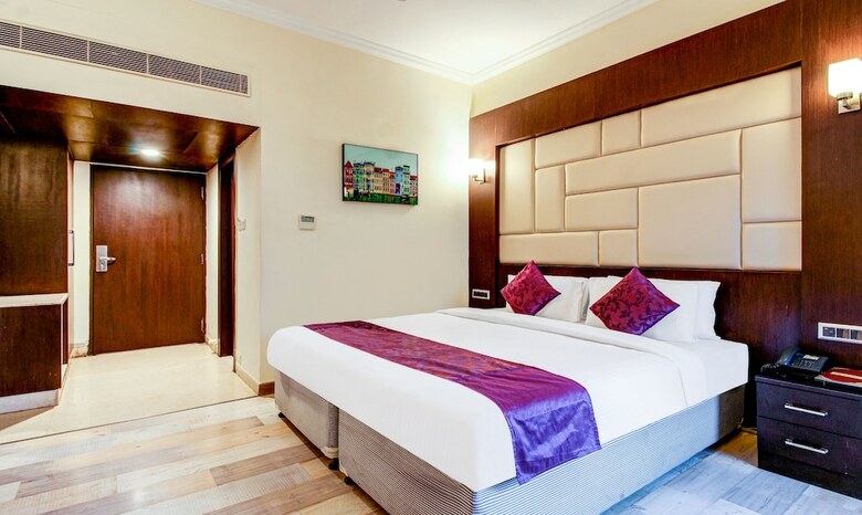 Hotel Treebo Trend Wood Bridge