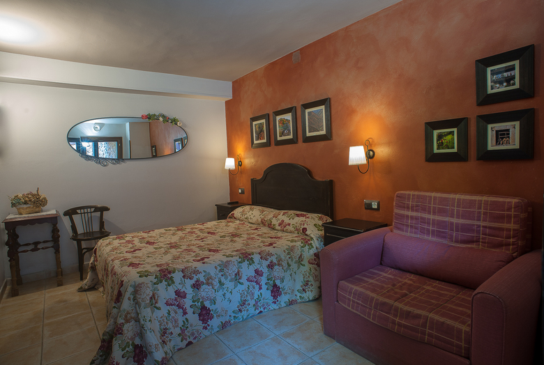 Hotel Corru San Pum�s