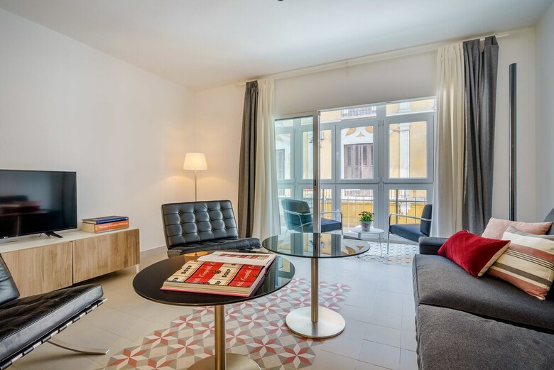 Apartamentos Iloftmalaga City Center