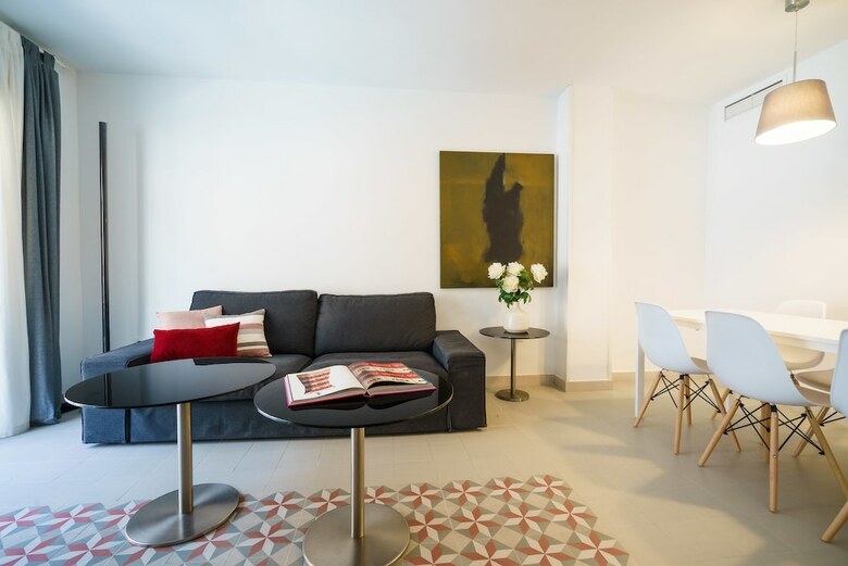 Apartamentos Iloftmalaga City Center