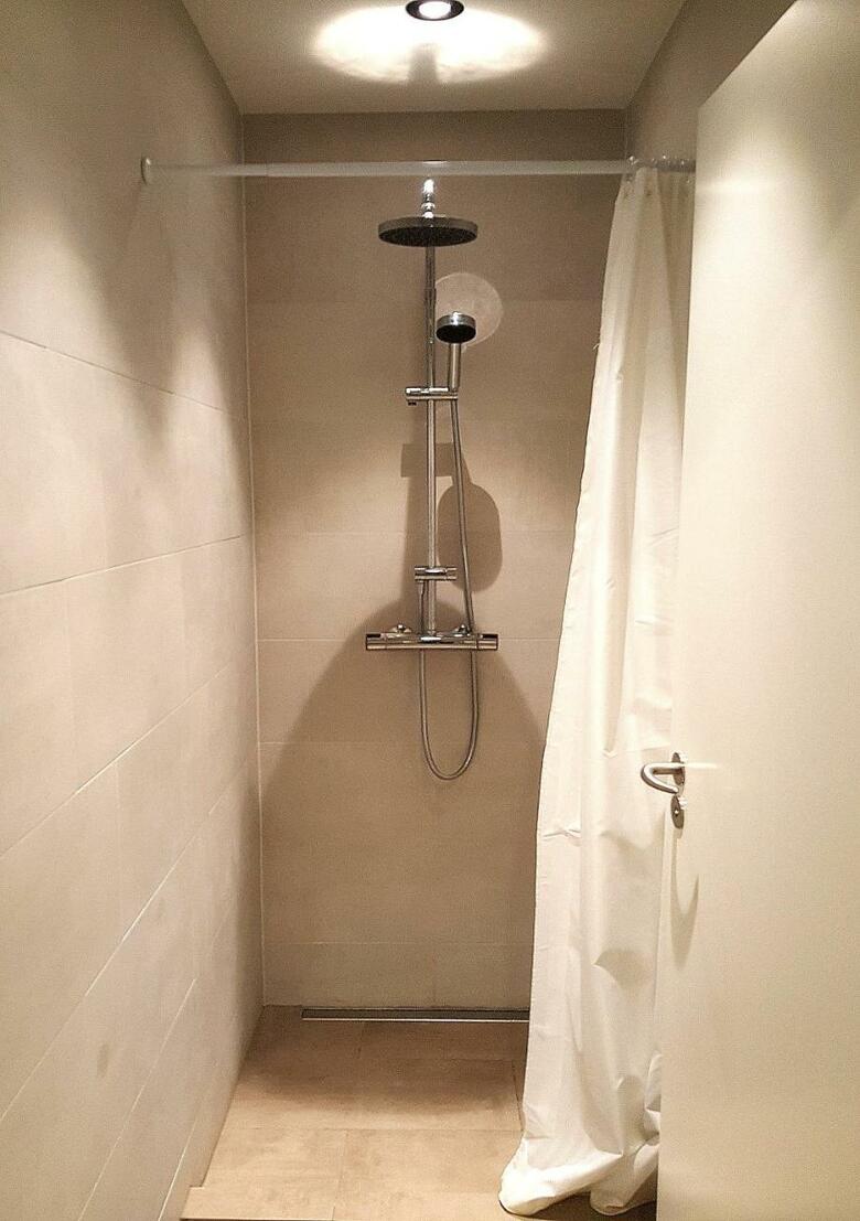 Hotel L�kur Guesthouse