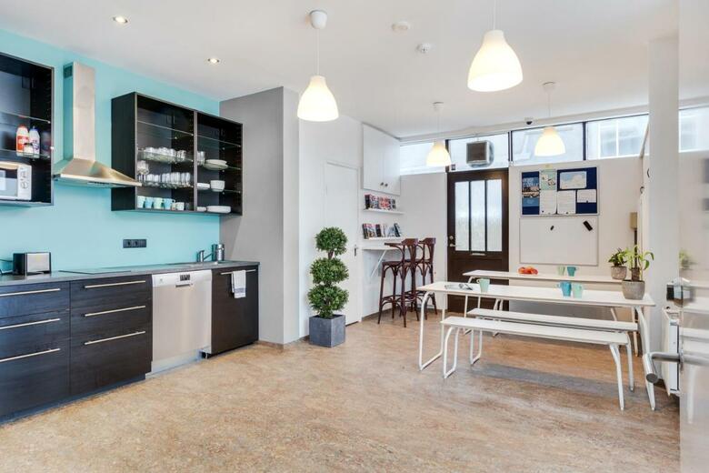 Hotel L�kur Guesthouse