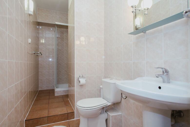 Apartamentos Lucka Rooms - Hey Jude B24.7