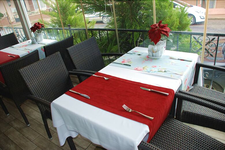 Hotel Sar?�ay Rhodius Otel