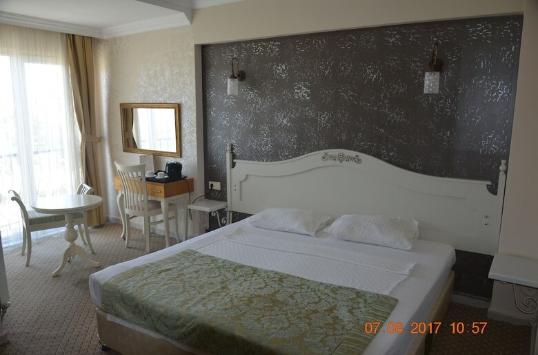 Hotel Sar?�ay Rhodius Otel